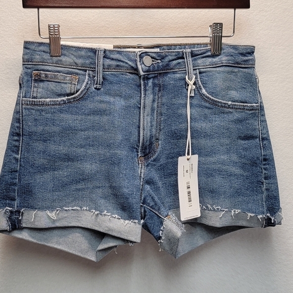 JUST BLACK DENIM Size Medium women's blue denim unfinished hem cuffed shorts - Picture 12 of 13